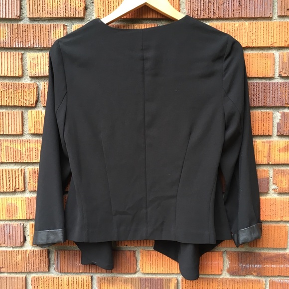 Unstructured Blazer - Picture 2 of 3